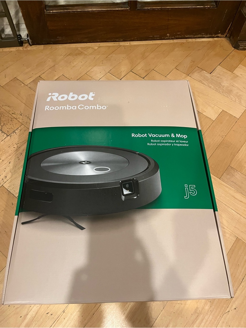 iRobot Roomba Combo j5 Robot Vacuum & Mop — Black